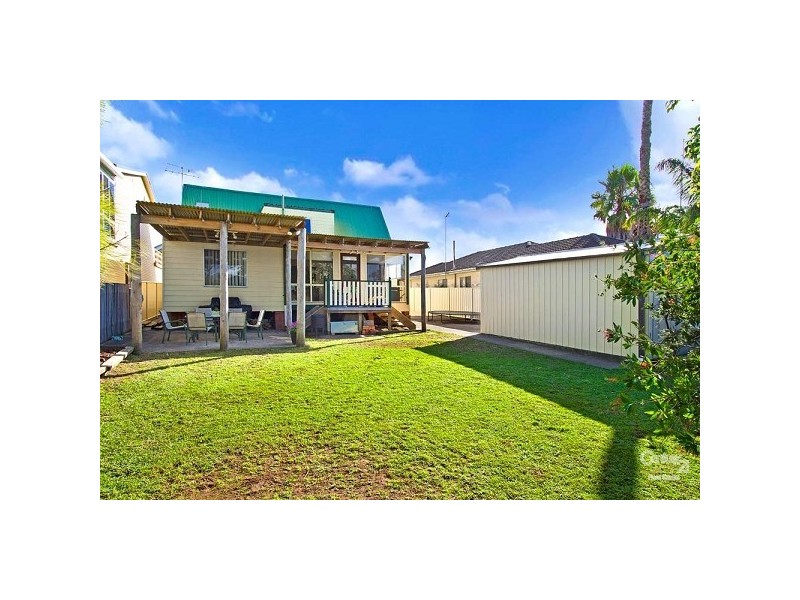 58 Dampier Blvd, Killarney Vale NSW 2261