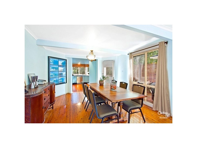 5 Peter Avenue, Forresters Beach NSW 2260