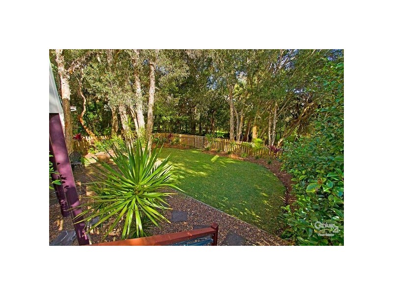 5 Peter Avenue, Forresters Beach NSW 2260