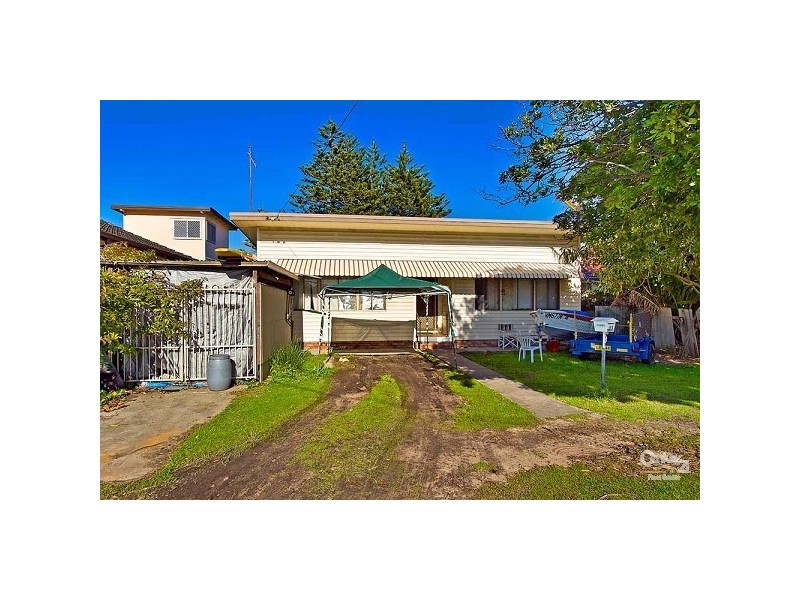 152 Ocean Parade, Blue Bay NSW 2261