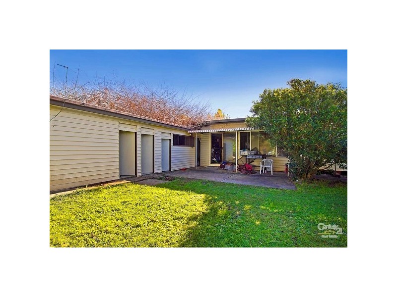 152 Ocean Parade, Blue Bay NSW 2261