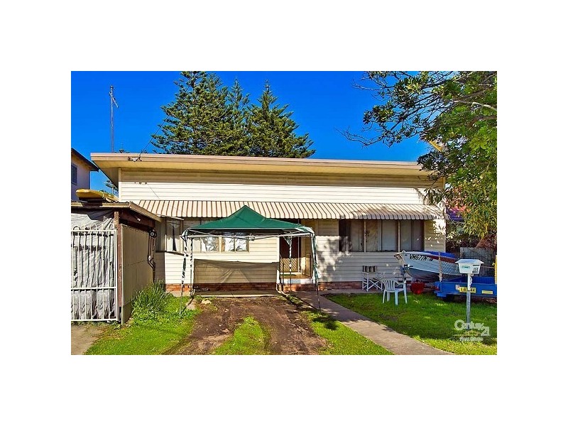 152 Ocean Parade, Blue Bay NSW 2261