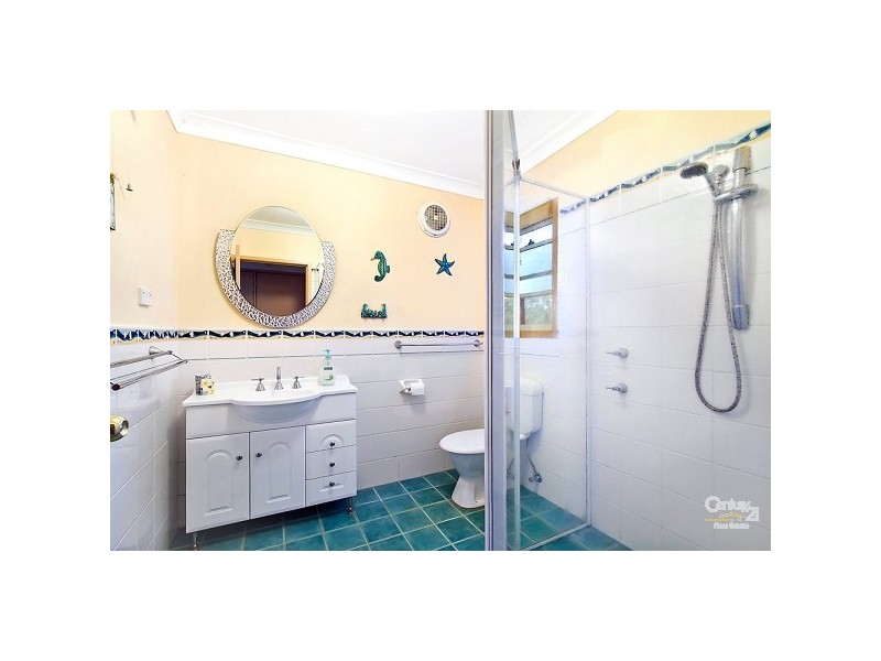 58 Platypus Road, Berkeley Vale NSW 2261