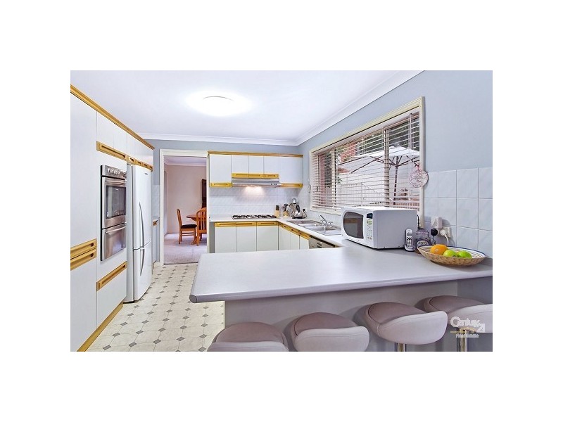 1 Keveer Close, Berkeley Vale NSW 2261