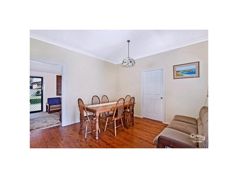 41 Currawong Street, Blue Bay NSW 2261