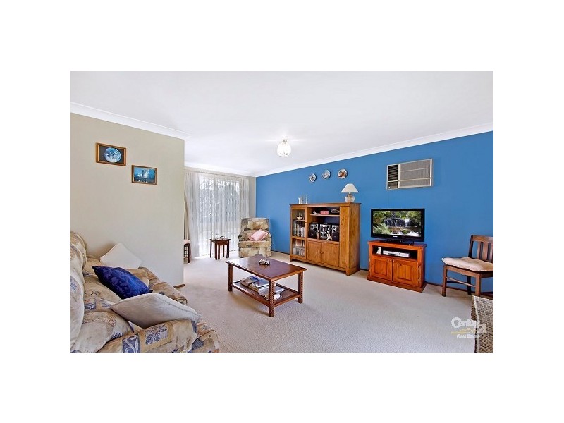 10 Sirius Avenue, Bateau Bay NSW 2261