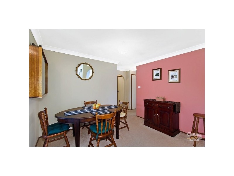 10 Sirius Avenue, Bateau Bay NSW 2261