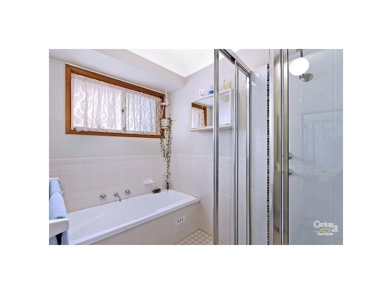 10 Sirius Avenue, Bateau Bay NSW 2261