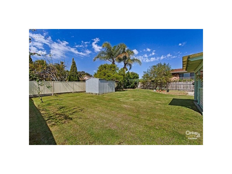 10 Sirius Avenue, Bateau Bay NSW 2261
