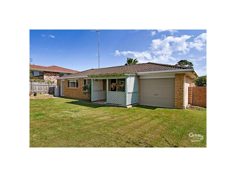 10 Sirius Avenue, Bateau Bay NSW 2261