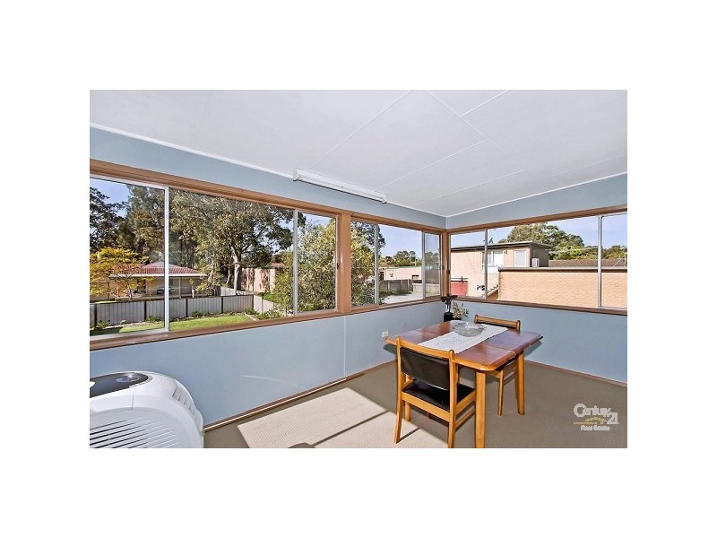 53 Kerry Crescent, Berkeley Vale NSW 2261