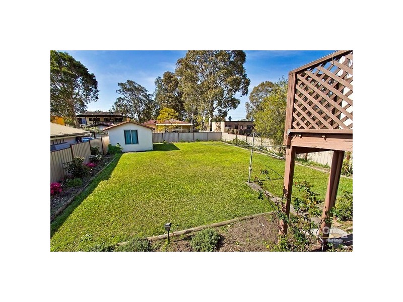 53 Kerry Crescent, Berkeley Vale NSW 2261