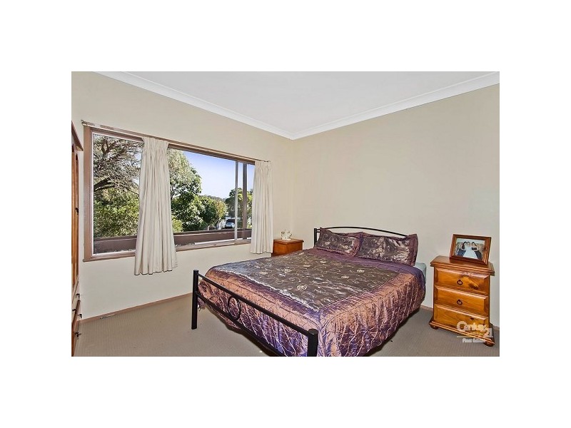 53 Kerry Crescent, Berkeley Vale NSW 2261