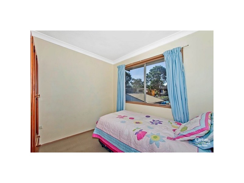 53 Kerry Crescent, Berkeley Vale NSW 2261