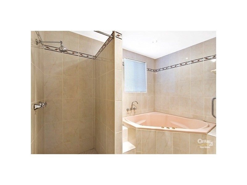 84 Oaks Ave, Long Jetty NSW 2261