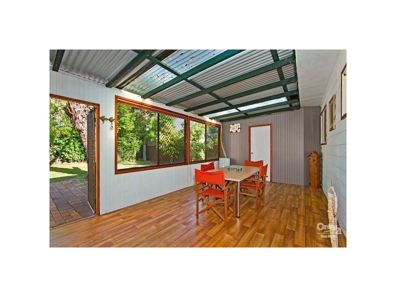 10 Tasman Avenue, Killarney Vale NSW 2261