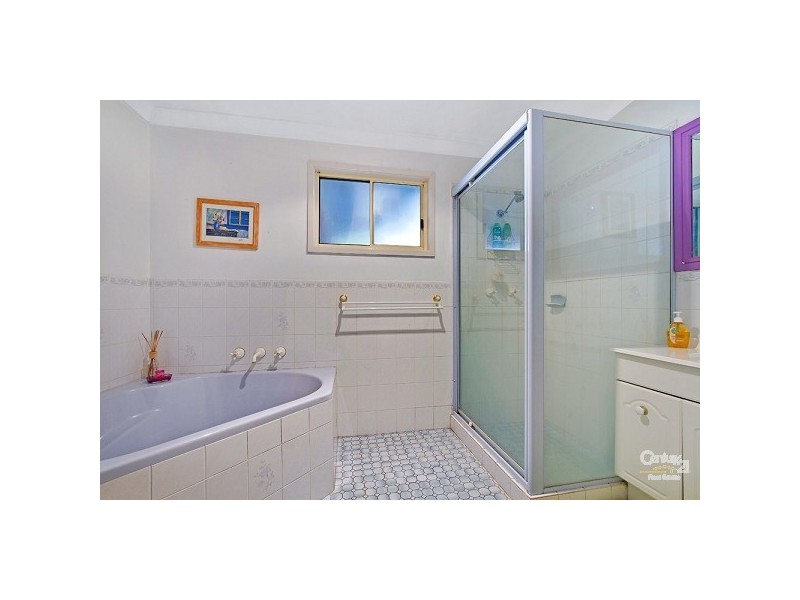 10 Tasman Avenue, Killarney Vale NSW 2261
