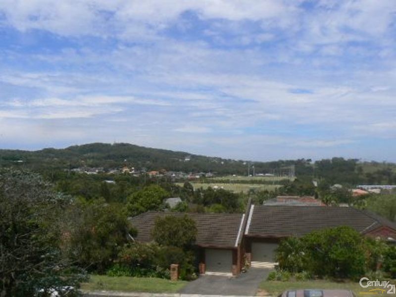2 Epsom Place, Bateau Bay NSW 2261