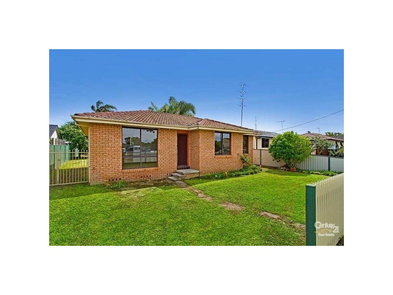 10 Koorana Avenue, Gorokan NSW 2263