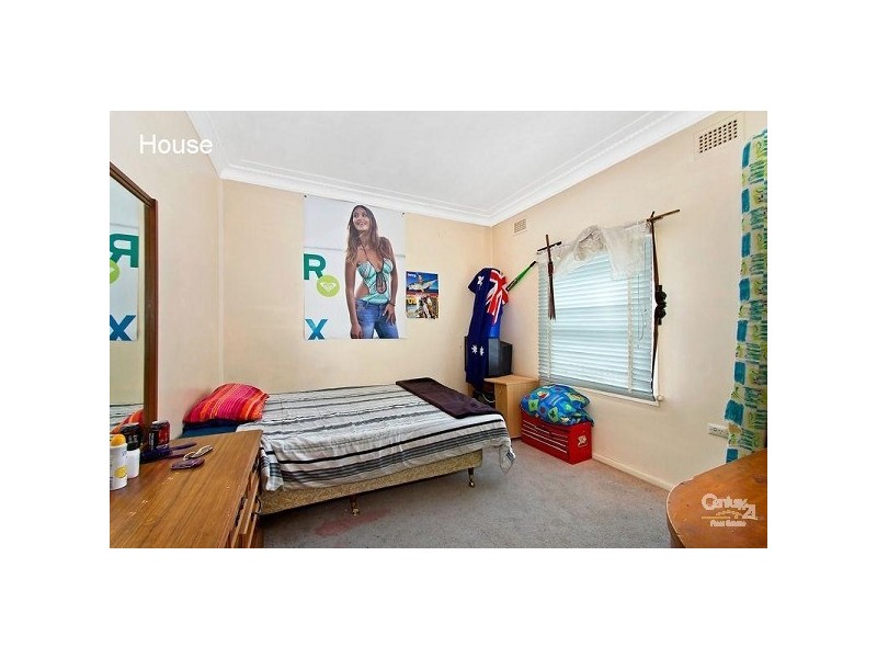 32 Bay Road, The Entrance NSW 2261