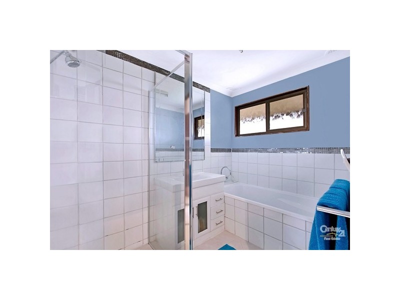 55 Hillside Drive, Berkeley Vale NSW 2261