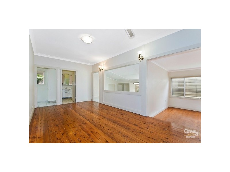 51 Lakeside Parade, The Entrance NSW 2261