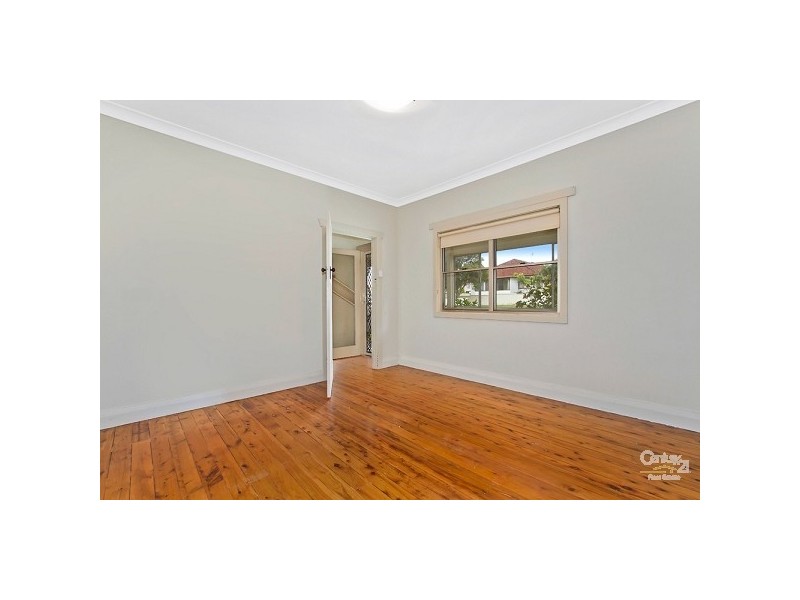 51 Lakeside Parade, The Entrance NSW 2261