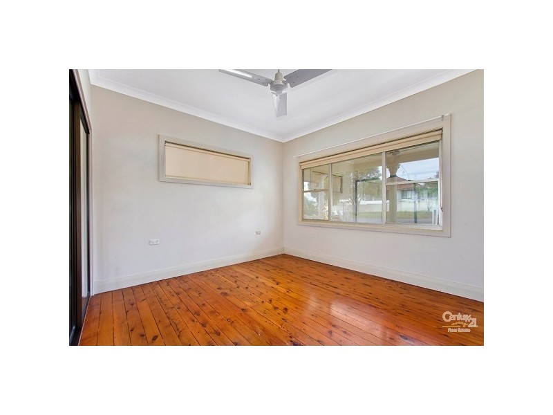 51 Lakeside Parade, The Entrance NSW 2261
