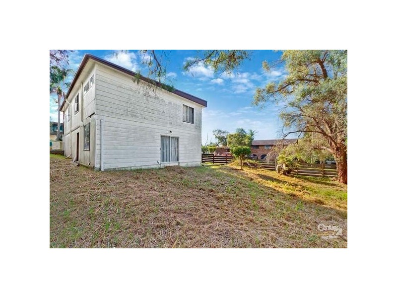 10 Margherita Avenue, Bateau Bay NSW 2261