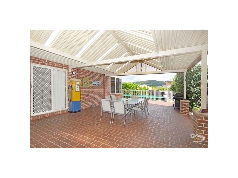 34 Alexander Avenue, Bateau Bay NSW 2261