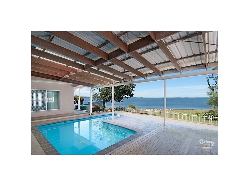 1 Stone Street, Gorokan NSW 2263