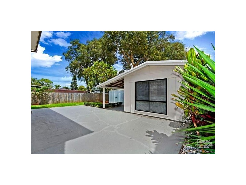 9 Ferndale Street, Killarney Vale NSW 2261