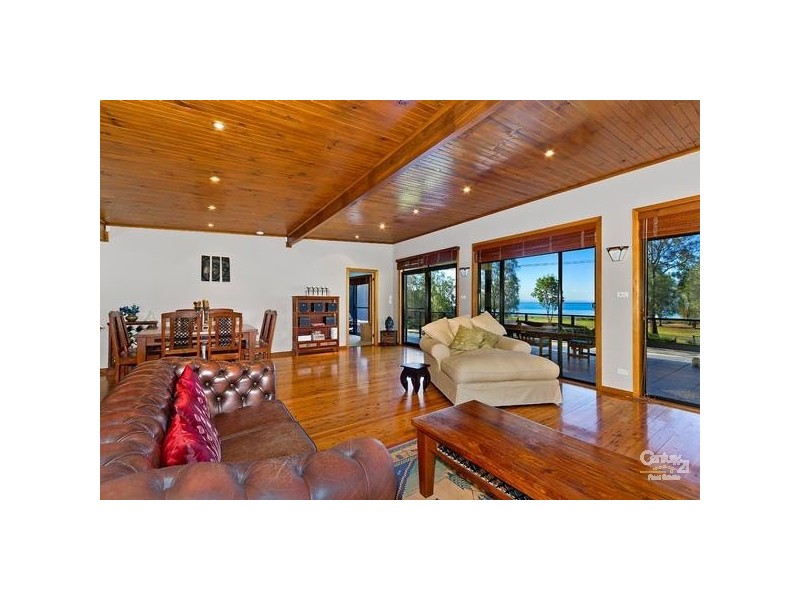 7 Lucinda Ave, Killarney Vale NSW 2261