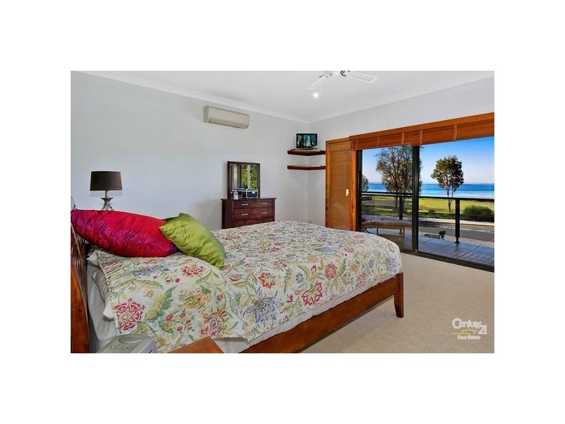 7 Lucinda Ave, Killarney Vale NSW 2261