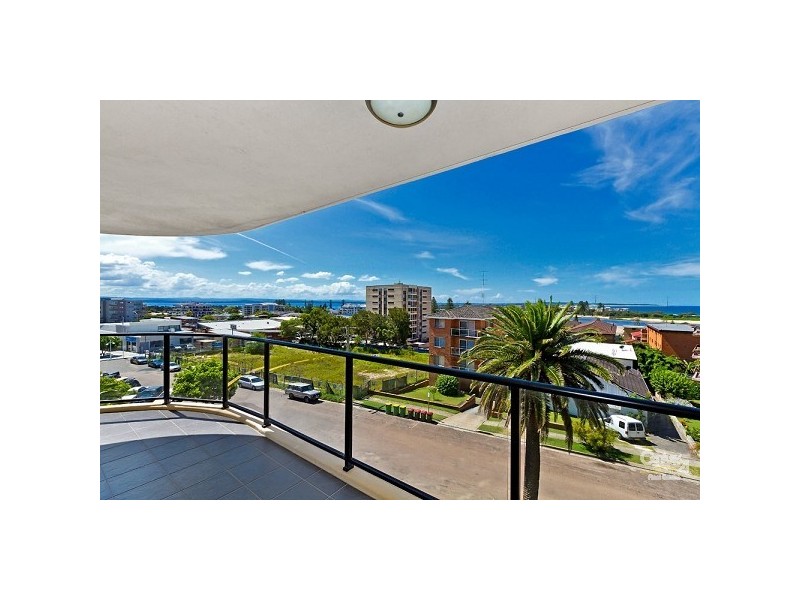 16/1-5 Bayview Ave, The Entrance NSW 2261