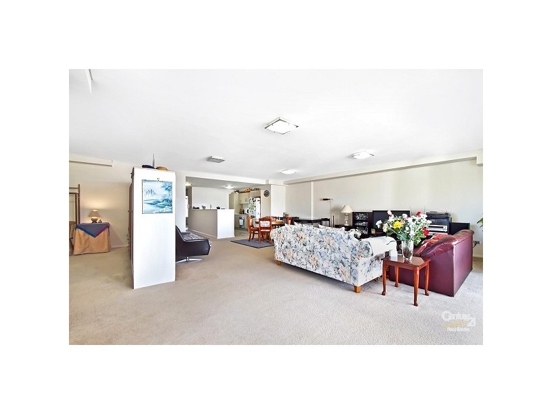 27/2-6 Warrigal Street, The Entrance NSW 2261