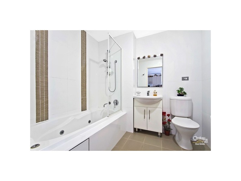 27/2-6 Warrigal Street, The Entrance NSW 2261