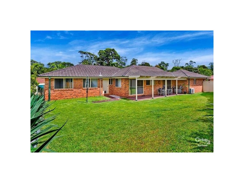 6 Riley Close, Tumbi Umbi NSW 2261