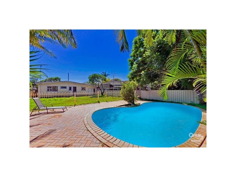13 Bloomfield Street, Long Jetty NSW 2261