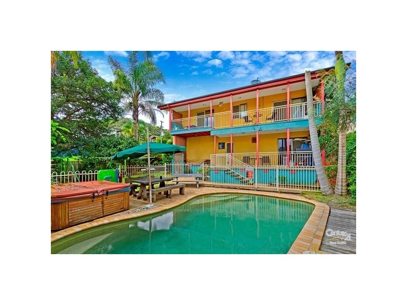 45 Hillside Avenue, Berkeley Vale NSW 2261