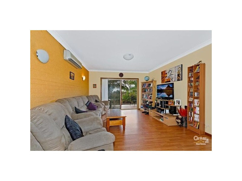 45 Hillside Avenue, Berkeley Vale NSW 2261