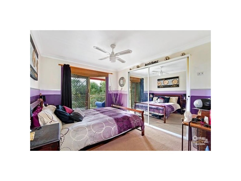 45 Hillside Avenue, Berkeley Vale NSW 2261