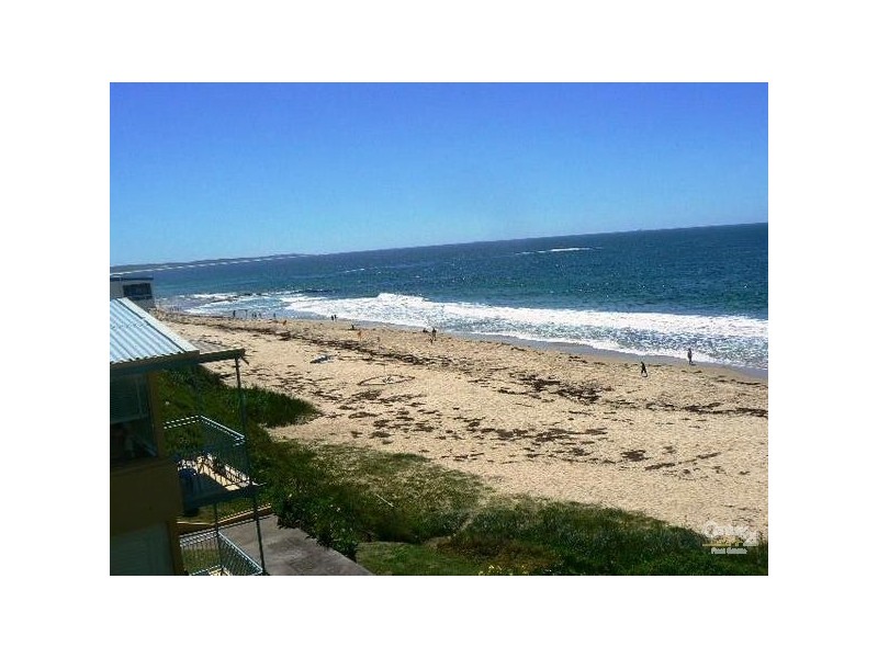 68 Ocean Parade, Blue Bay NSW 2261