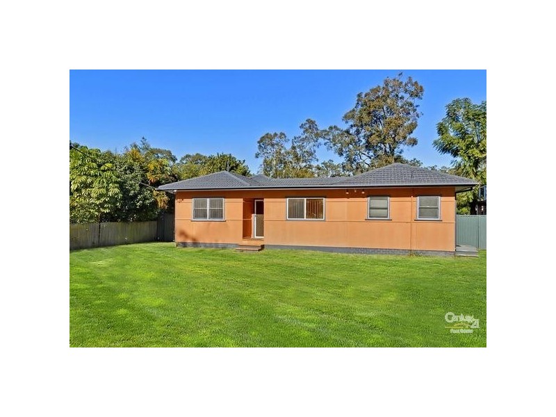 110 Geoffrey Rd, Chittaway Point NSW 2261