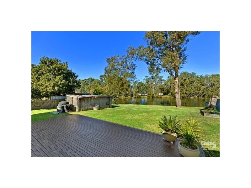 110 Geoffrey Rd, Chittaway Point NSW 2261