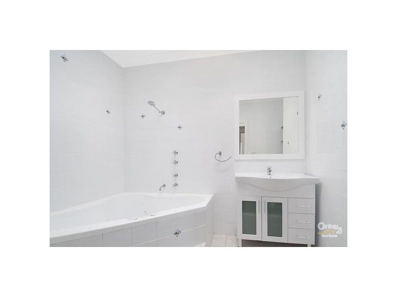 1 Stone Street, Gorokan NSW 2263
