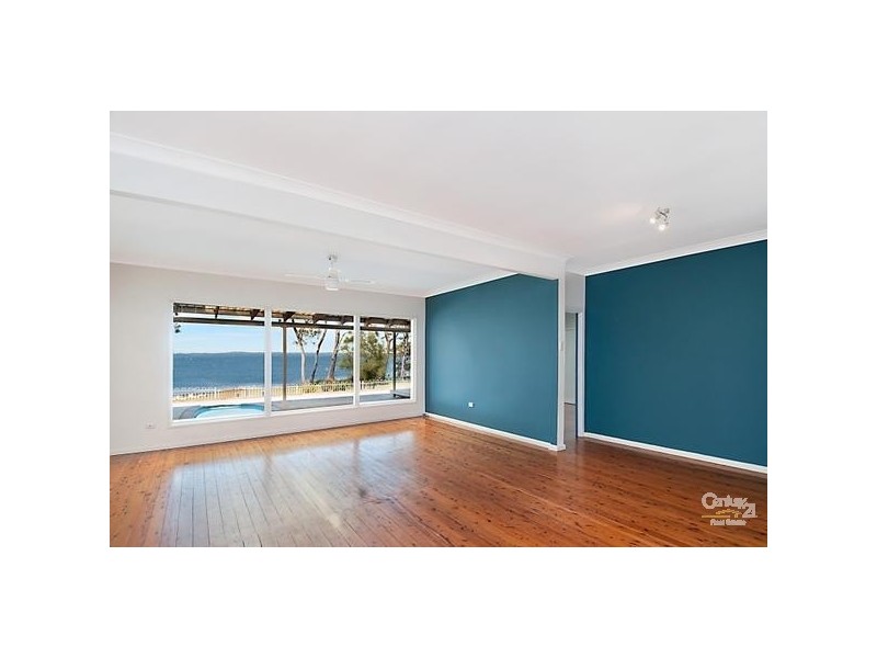 1 Stone Street, Gorokan NSW 2263