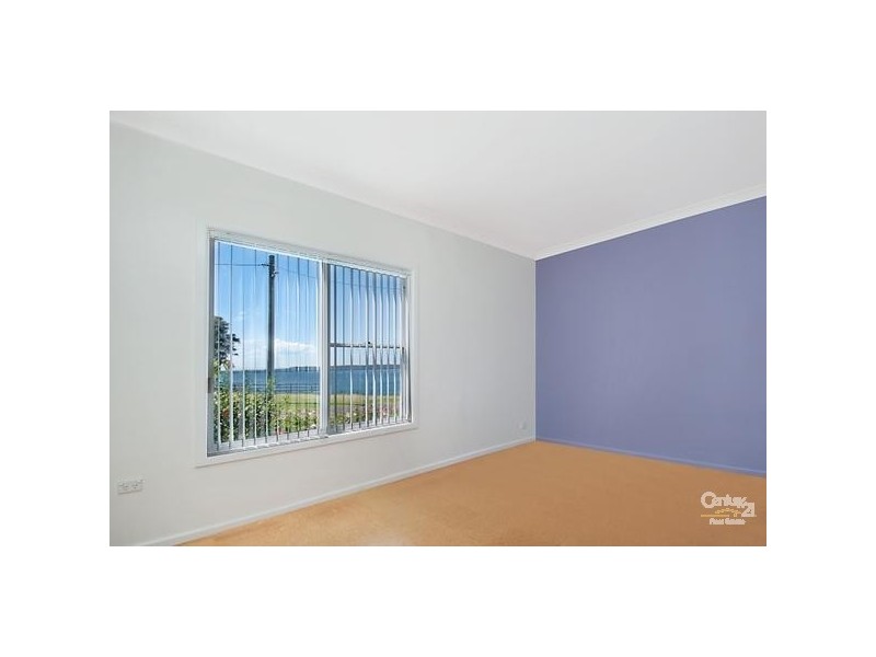 1 Stone Street, Gorokan NSW 2263