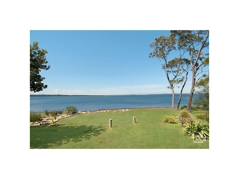 1 Stone Street, Gorokan NSW 2263
