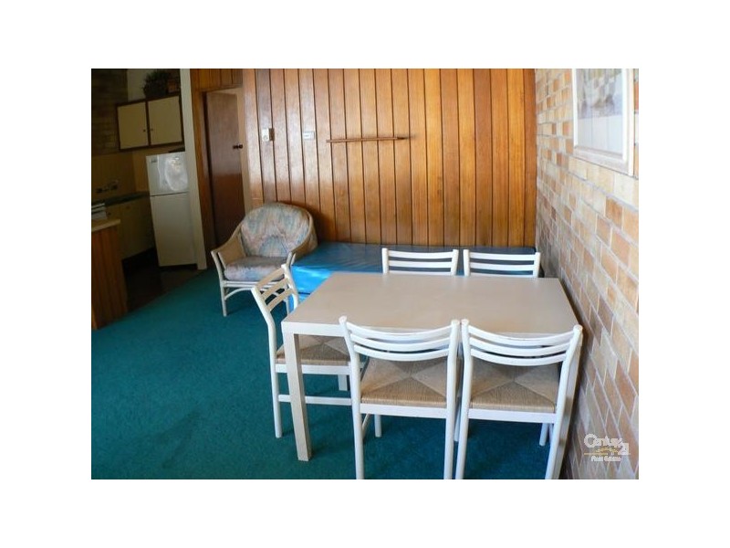 2/2-4 Frances St, The Entrance NSW 2261